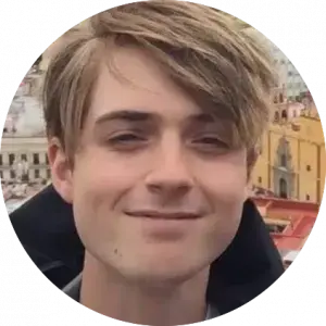Alex M Headshot